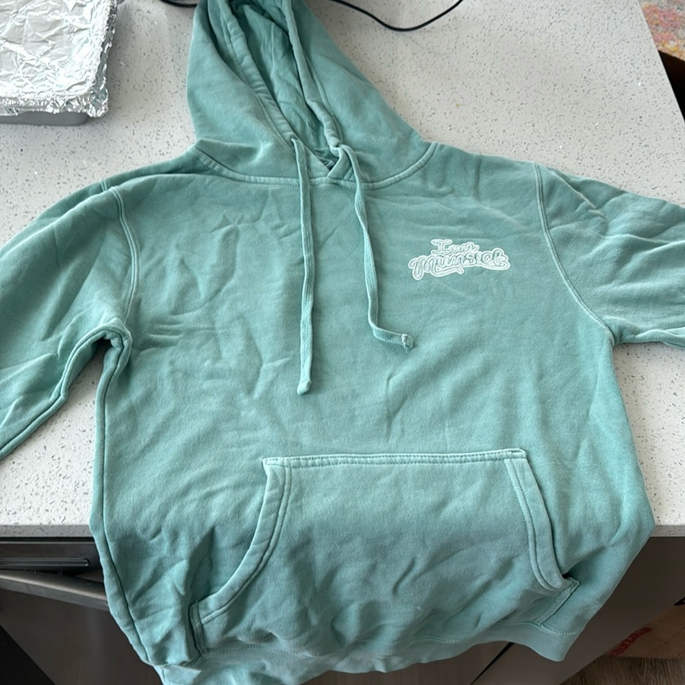 Ian Munsick Hoodie unisex size S